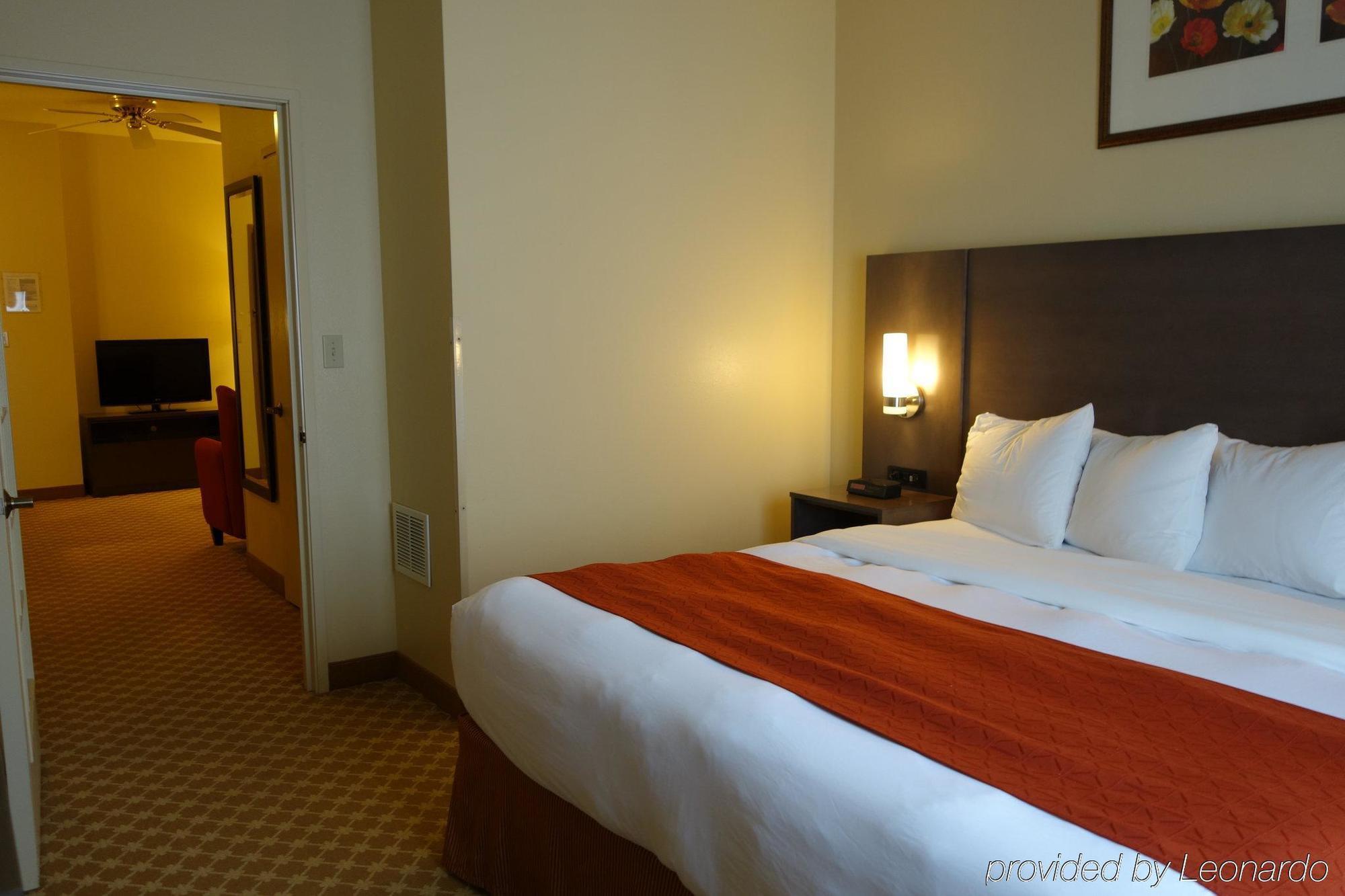 Country Inn & Suites By Radisson, Clinton, Ia Dış mekan fotoğraf